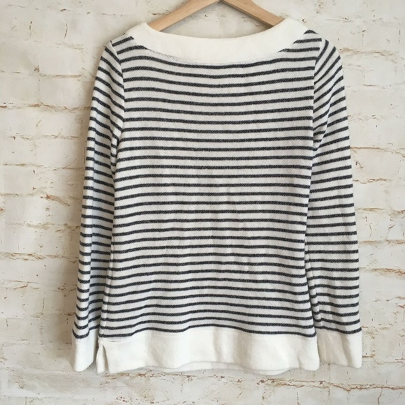 Banana Republic Soft Pullover Sweater - Picture 3 of 6